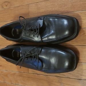 Nunn Bush Dress Shoes